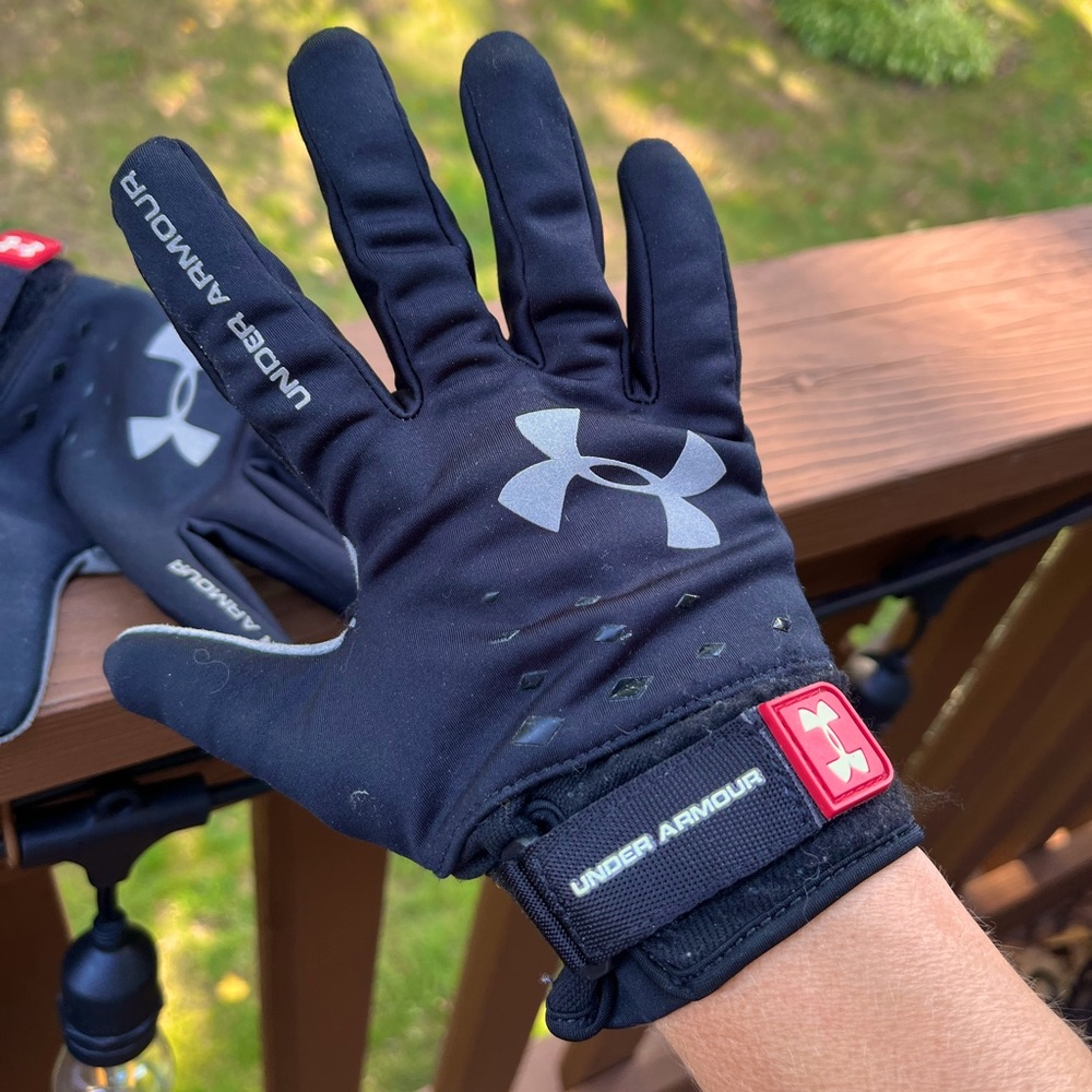 Under Armour Girls Lacrosse Gloves - Youth Med